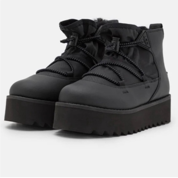 UGG Shoes - UGG Black Platform Ankle Boots Black 7 NWOT